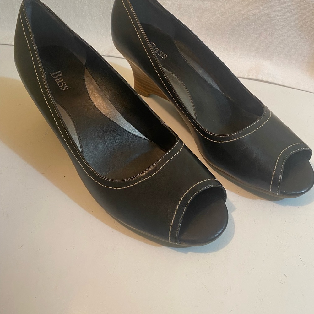 Bass Black Peep-Toe Heels with Contrast White Stitching